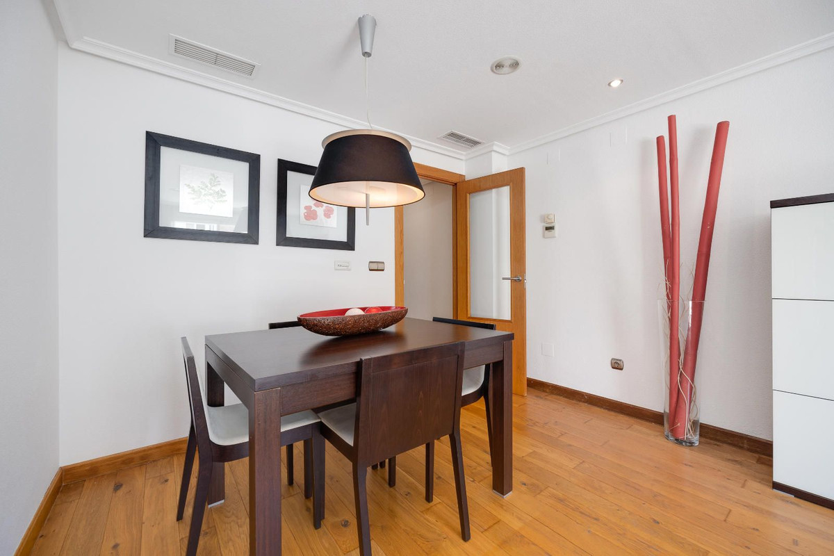 Se vende Ático de 3 dormitorios en Costa Blanca, Alicante, España