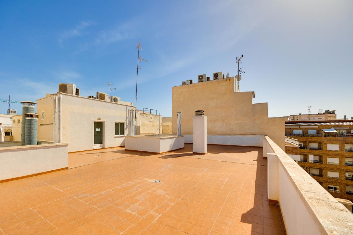 Se vende Ático de 3 dormitorios en Costa Blanca, Alicante, España