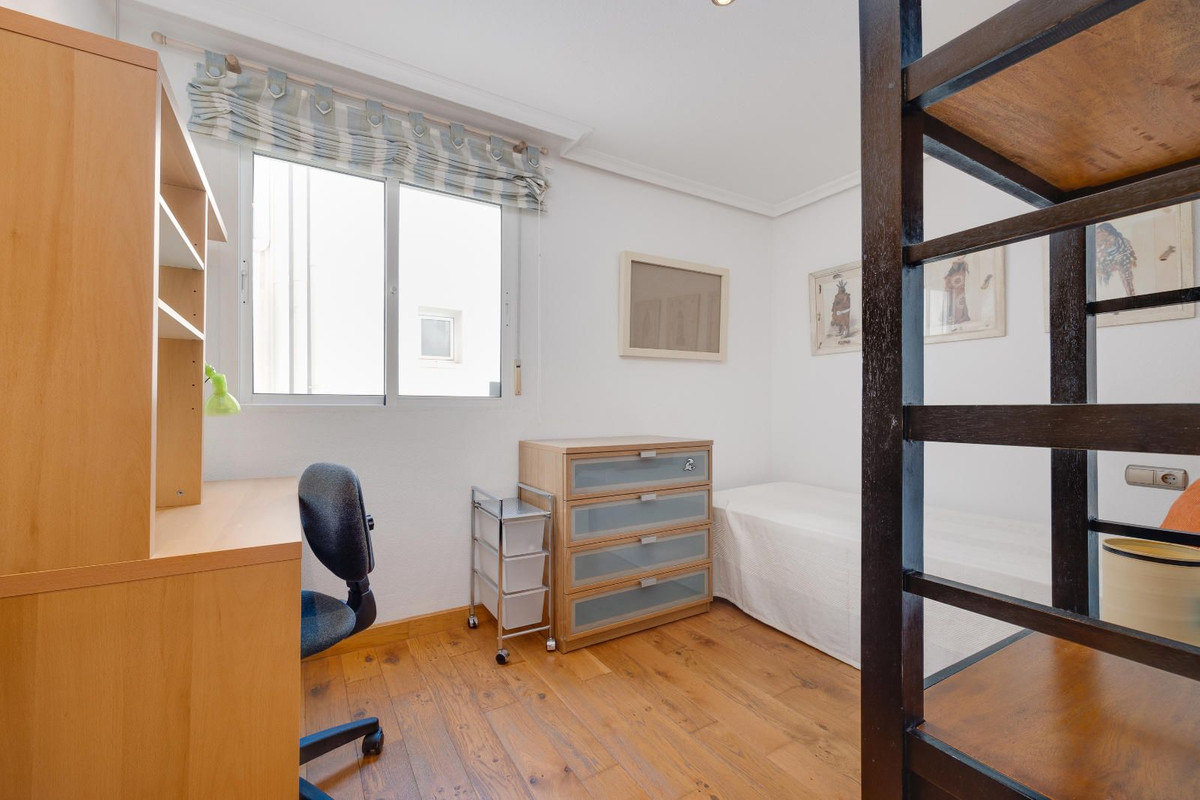 Se vende Ático de 3 dormitorios en Costa Blanca, Alicante, España