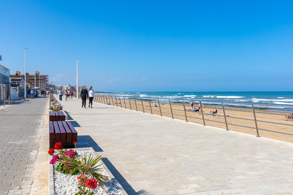 Se vende Ático de 1 dormitorios en Costa Blanca, Alicante, España