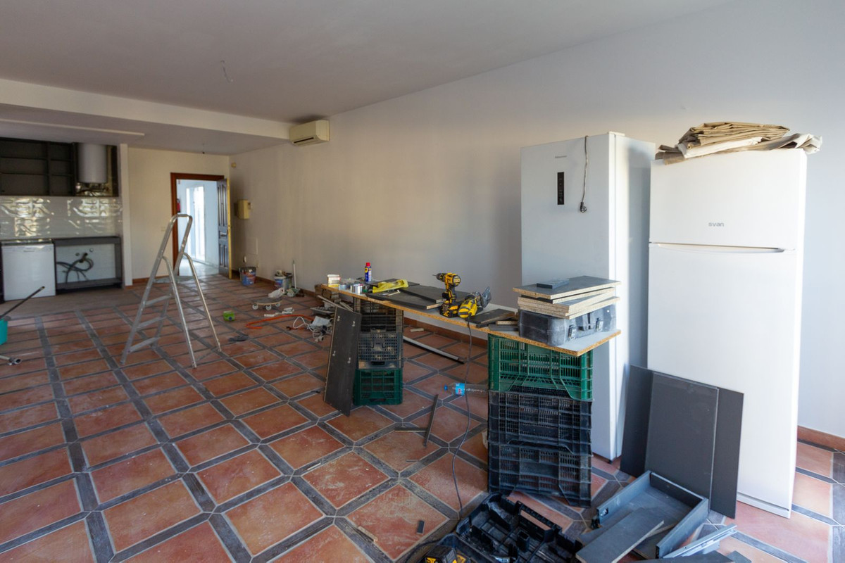 3 Bed Commercial unit for sale in La Cala Hills Costa Del Sol, Málaga, Spain