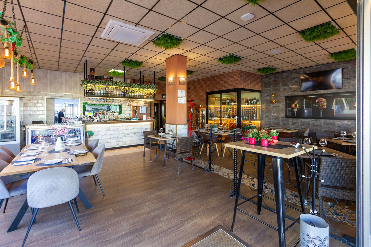 3 Bed Commercial unit for sale in La Cala Hills Costa Del Sol, Málaga, Spain