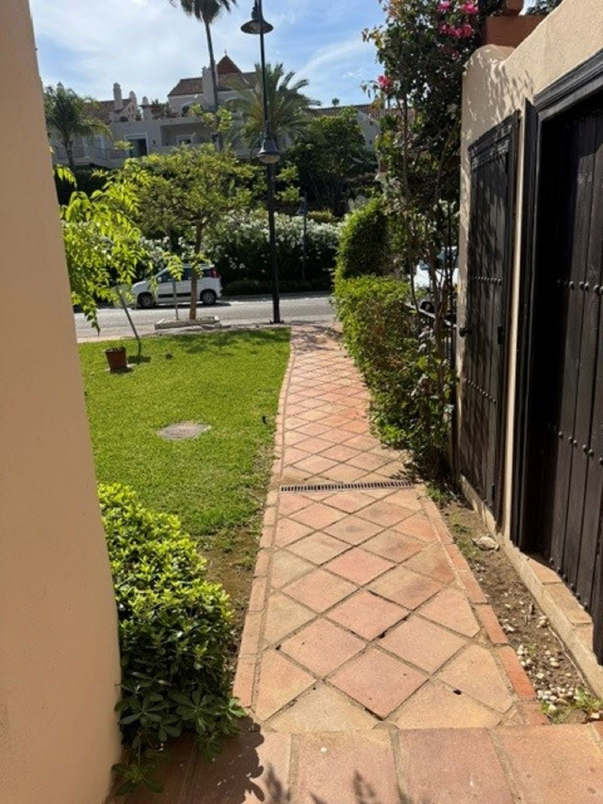 3 Bed Townhouse for sale in El Paraiso Costa Del Sol, Málaga, Spain