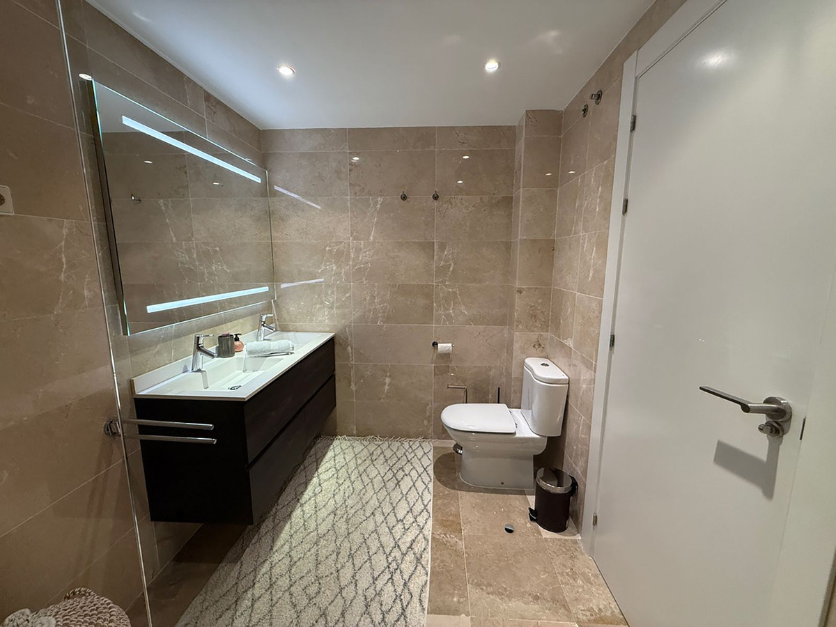 3 Bed Apartment for sale in La Mairena Costa Del Sol, Málaga, Spain