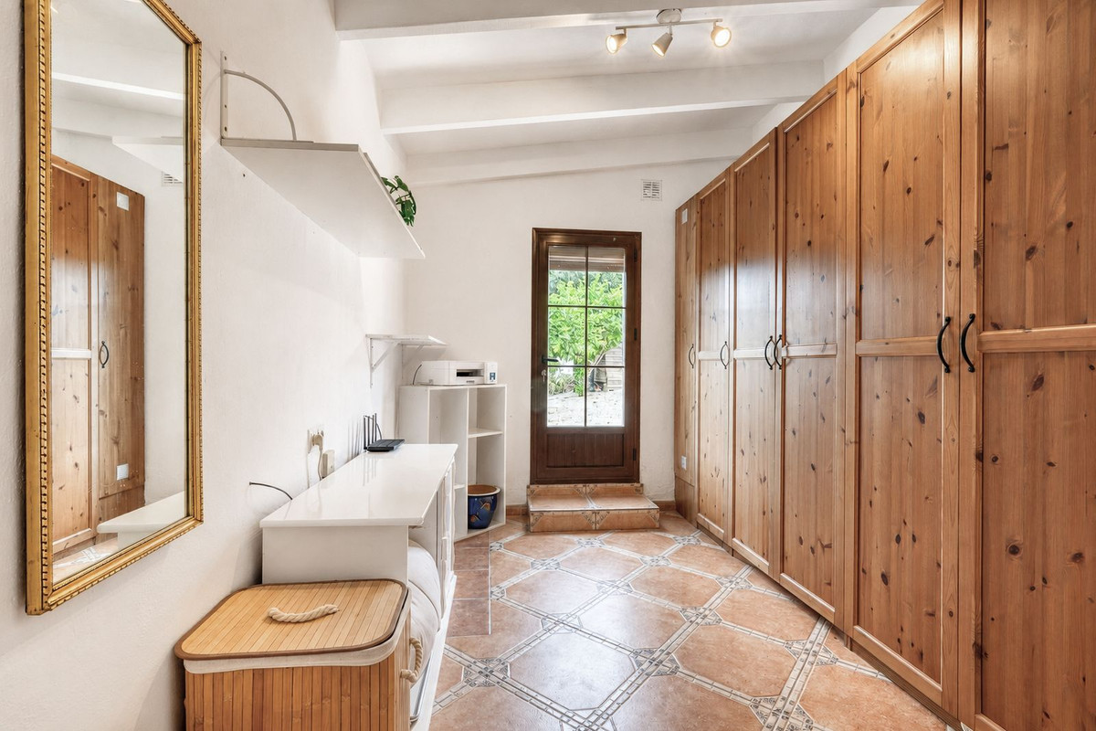 2 Bed Townhouse for sale in Alhaurín El Grande Costa Del Sol, Málaga, Spain