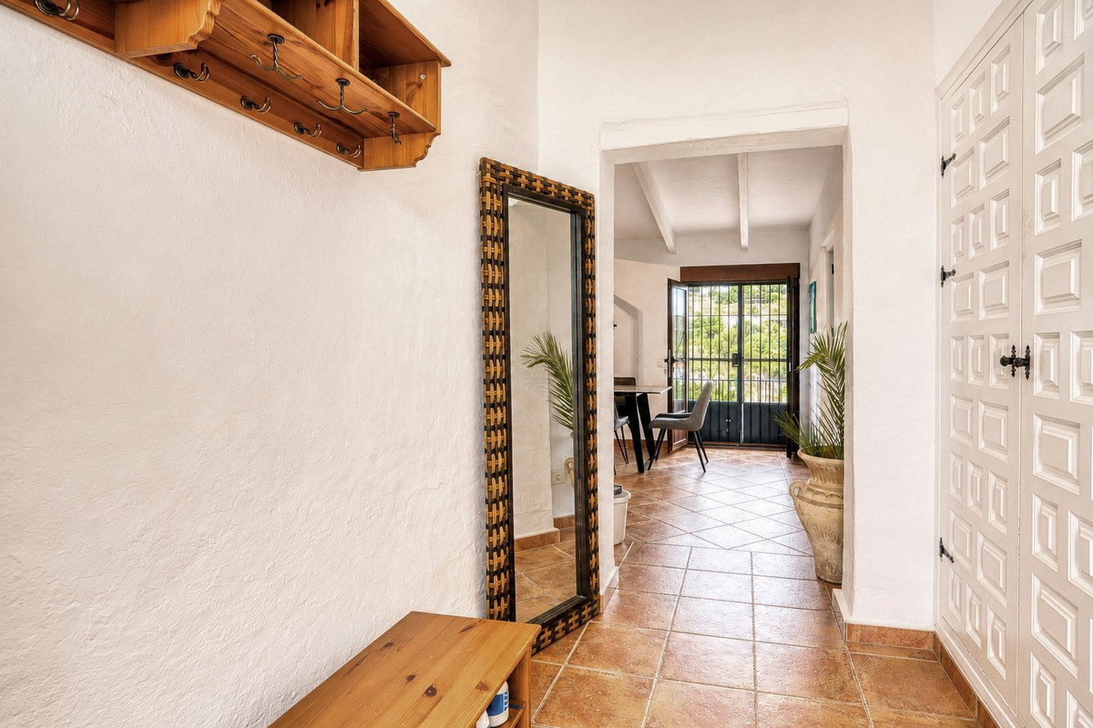 2 Bed Townhouse for sale in Alhaurín El Grande Costa Del Sol, Málaga, Spain