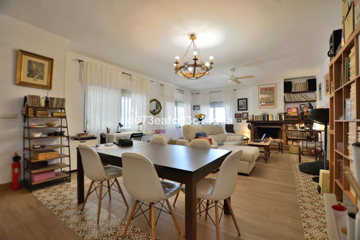 3 Bed Townhouse for sale in Ronda Costa Del Sol, Málaga, Spain