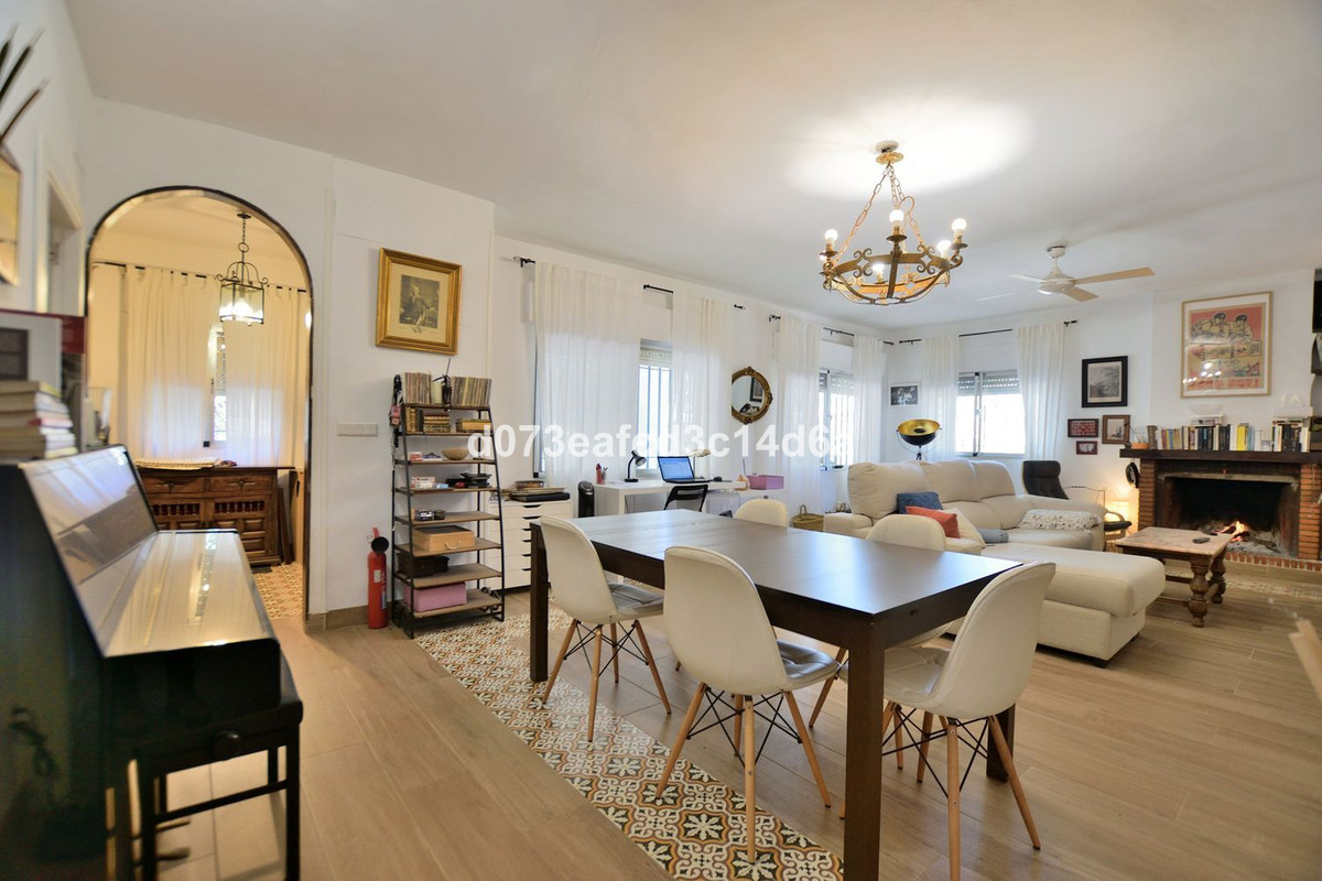 3 Bed Townhouse for sale in Ronda Costa Del Sol, Málaga, Spain