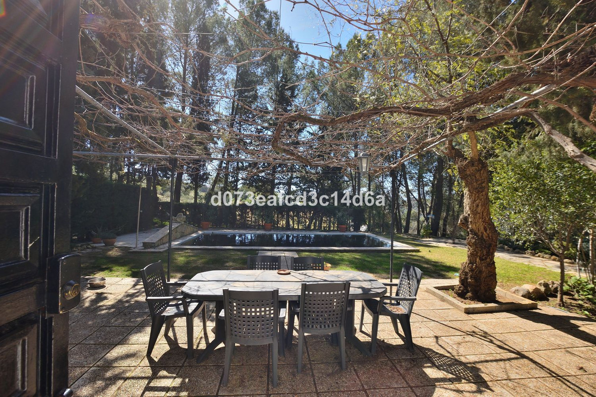 3 Bed Townhouse for sale in Ronda Costa Del Sol, Málaga, Spain