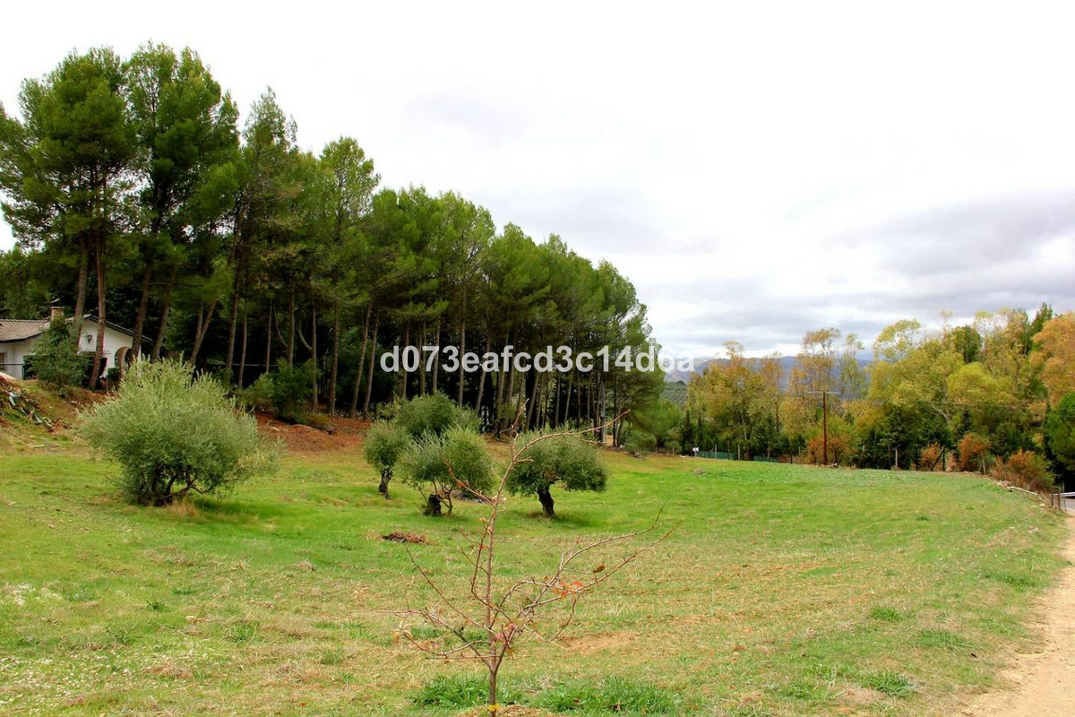 3 Bed Townhouse for sale in Ronda Costa Del Sol, Málaga, Spain