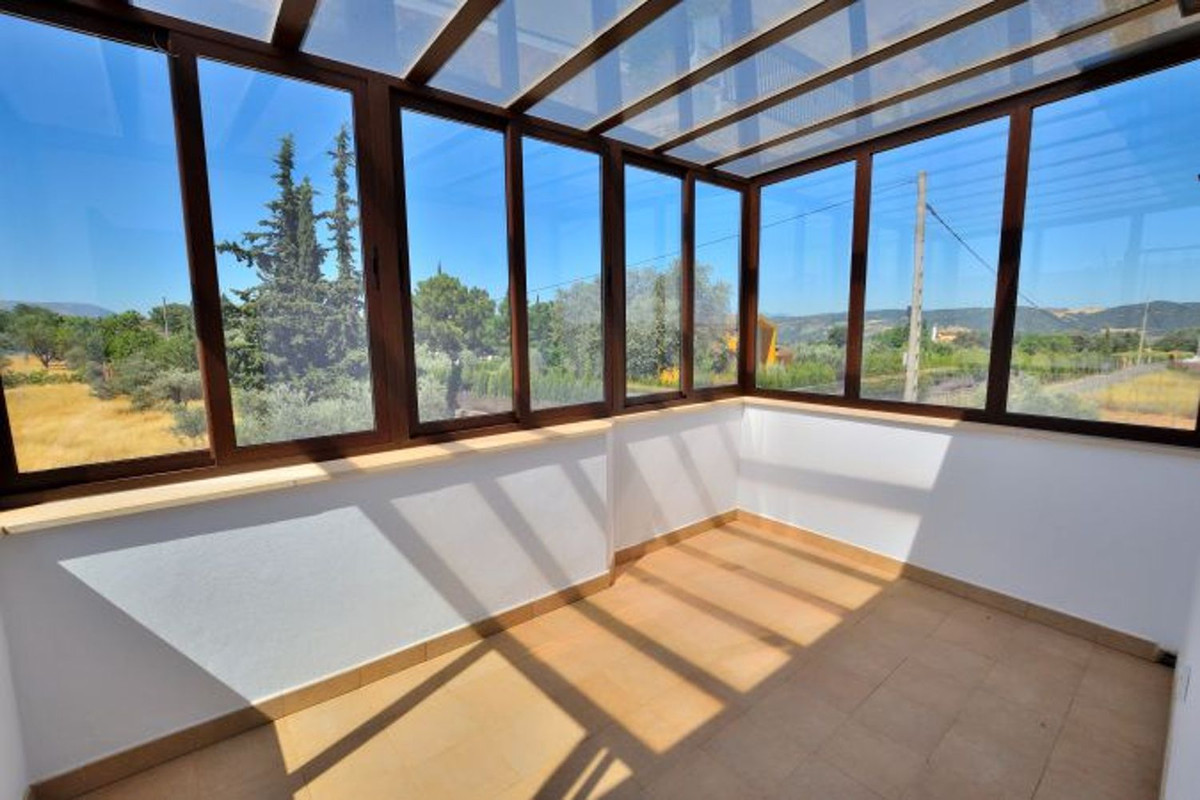Se vende Villa - Chalet de 4 dormitorios en Costa Del Sol, Málaga, España