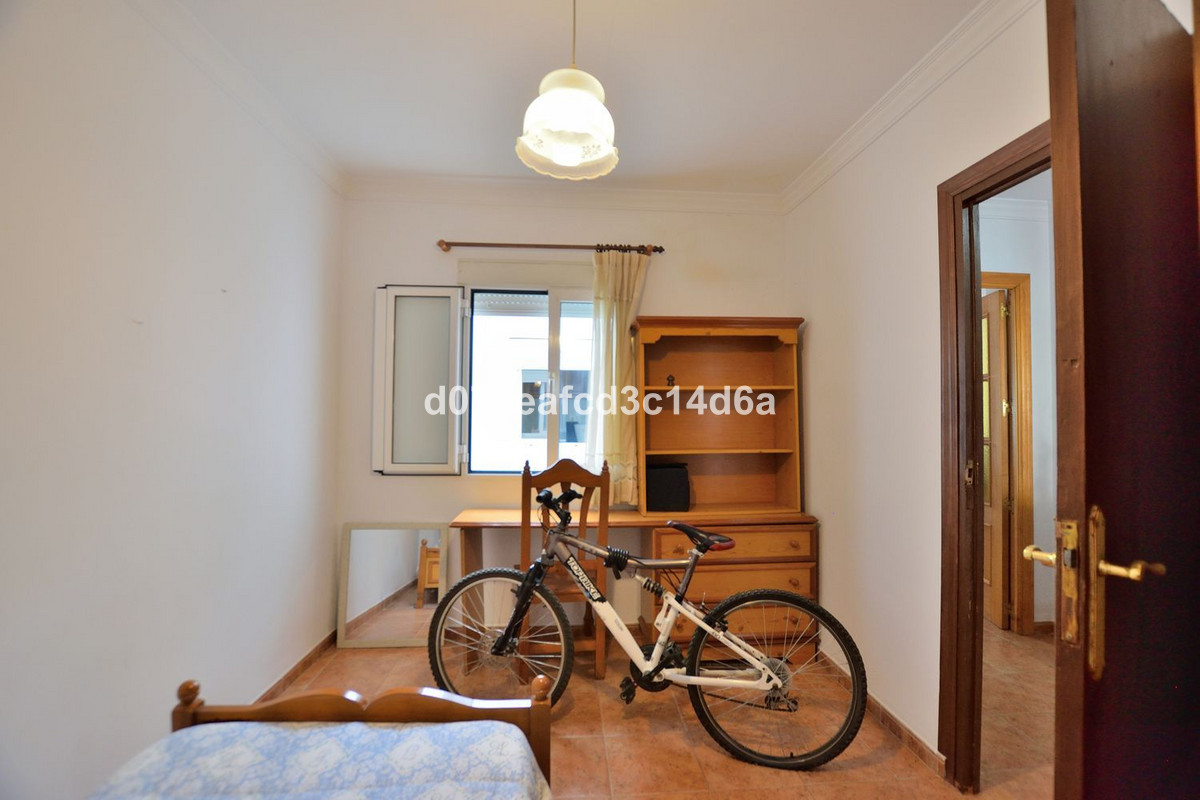 3 Bed Apartment for sale in Ronda Costa Del Sol, Málaga, Spain
