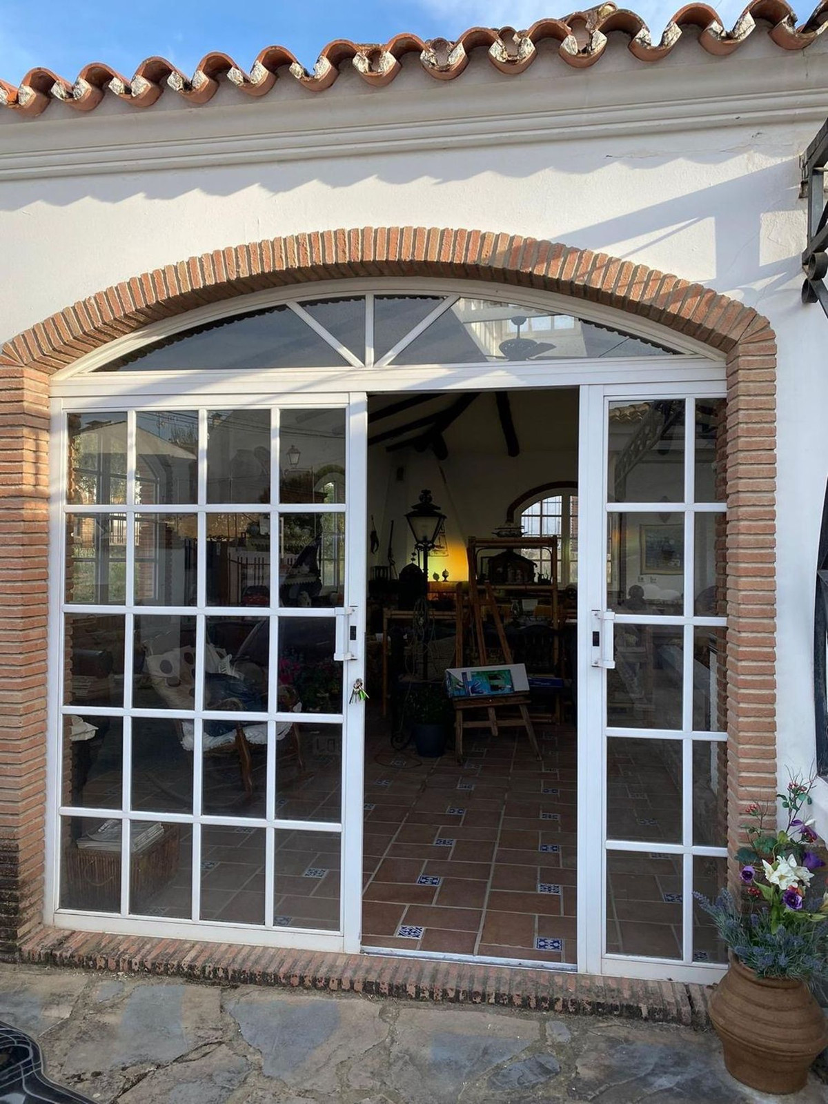4 Bed Townhouse for sale in Arriate Costa Del Sol, Málaga, Spain