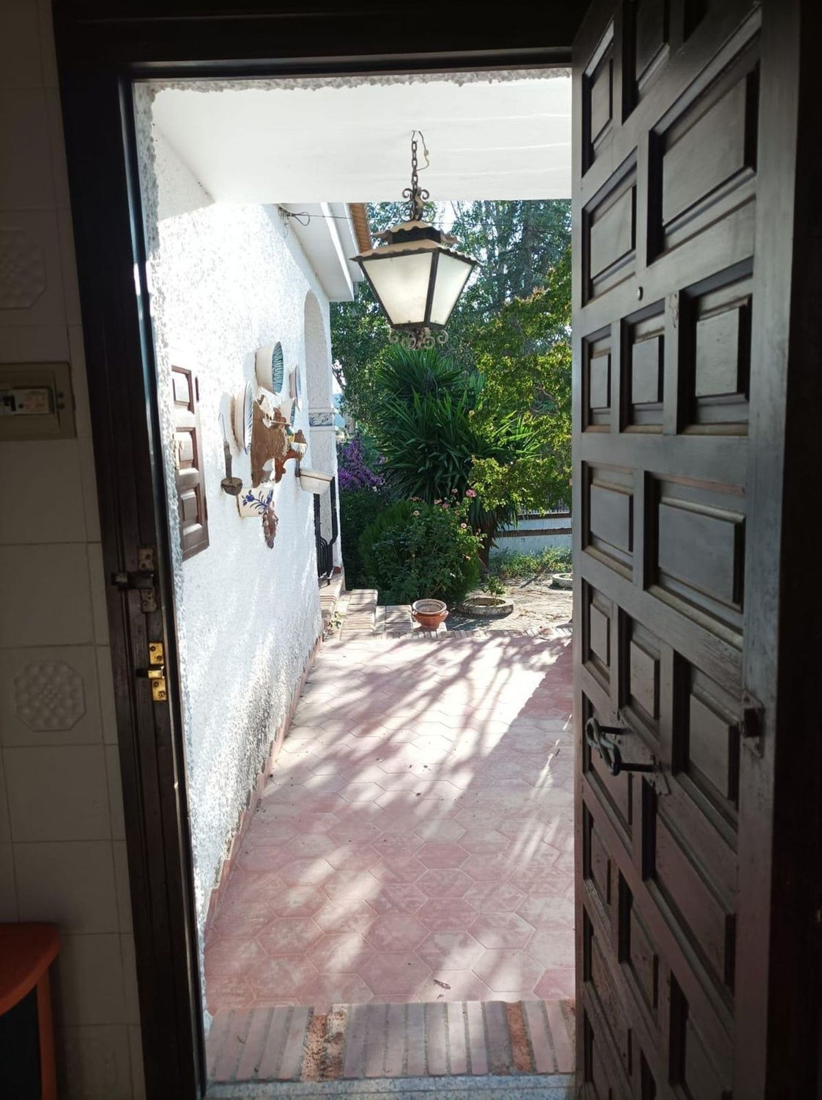 4 Bed Townhouse for sale in Arriate Costa Del Sol, Málaga, Spain