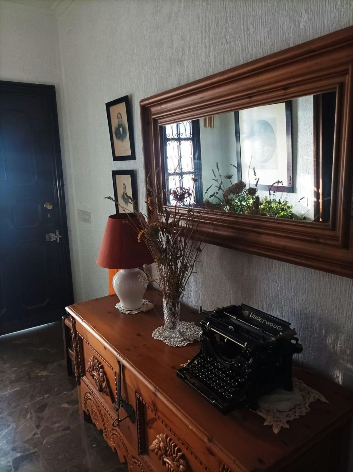 4 Bed Townhouse for sale in Arriate Costa Del Sol, Málaga, Spain