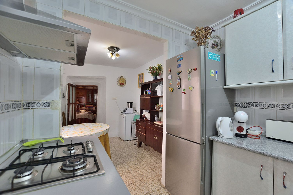 Se vende Apartamento Planta Baja de 4 dormitorios en Costa Del Sol, Málaga, España