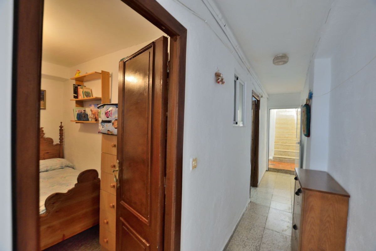 Se vende Apartamento Planta Baja de 4 dormitorios en Costa Del Sol, Málaga, España