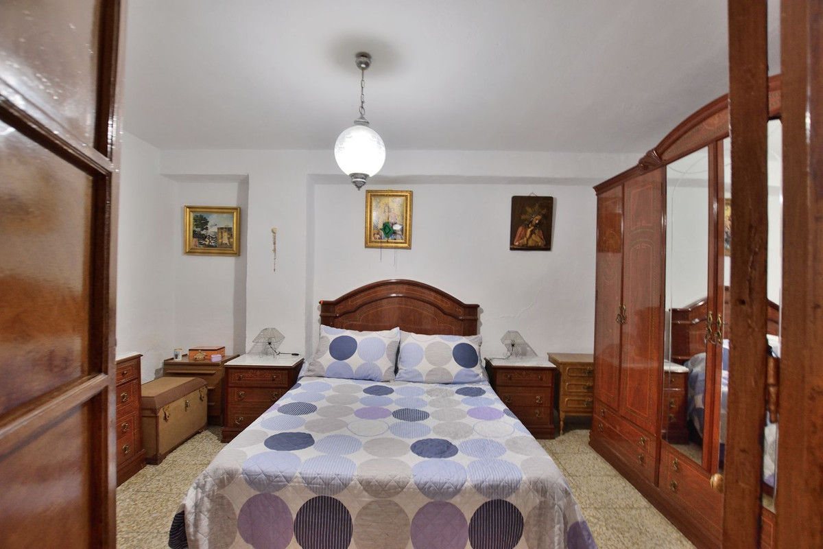 Se vende Apartamento Planta Baja de 4 dormitorios en Costa Del Sol, Málaga, España