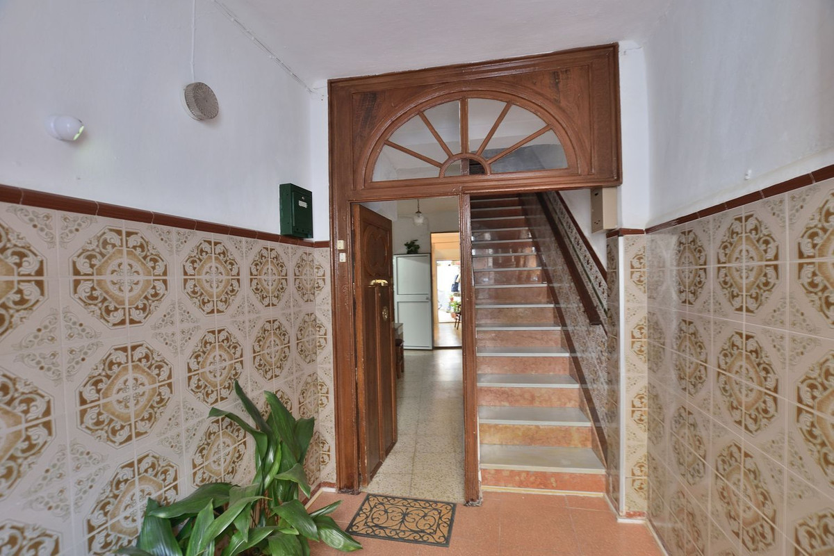 Se vende Apartamento Planta Baja de 4 dormitorios en Costa Del Sol, Málaga, España