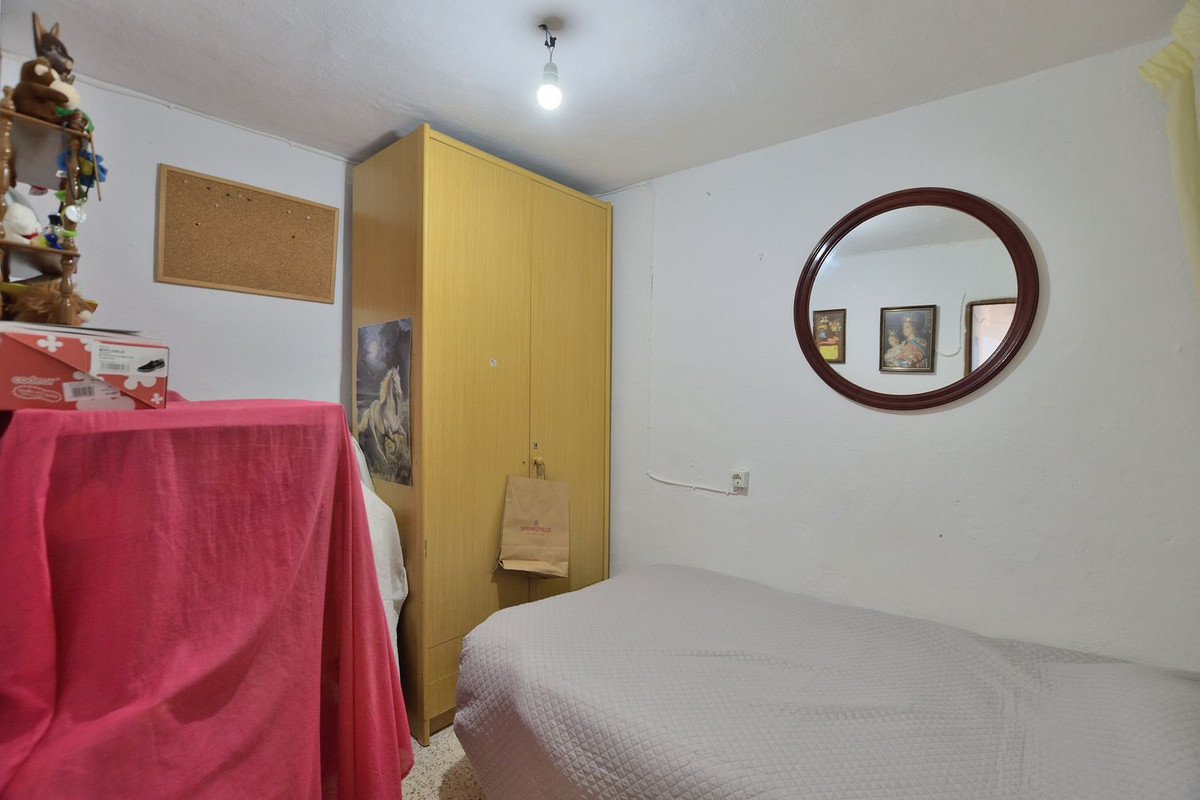 Se vende Apartamento Planta Baja de 4 dormitorios en Costa Del Sol, Málaga, España