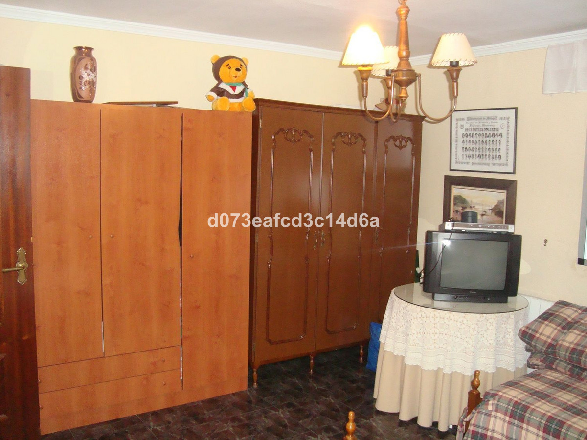 6 Bed Townhouse for sale in Ronda Costa Del Sol, Málaga, Spain