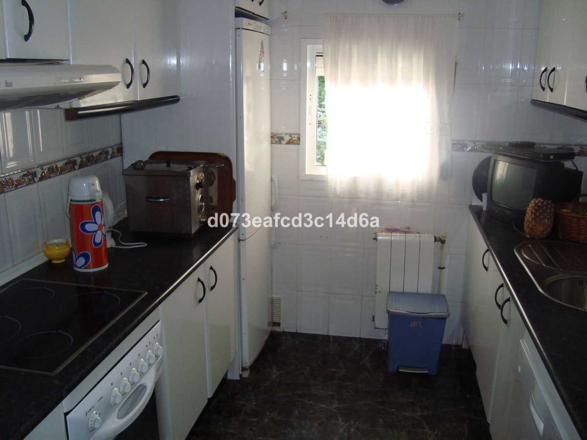 6 Bed Townhouse for sale in Ronda Costa Del Sol, Málaga, Spain