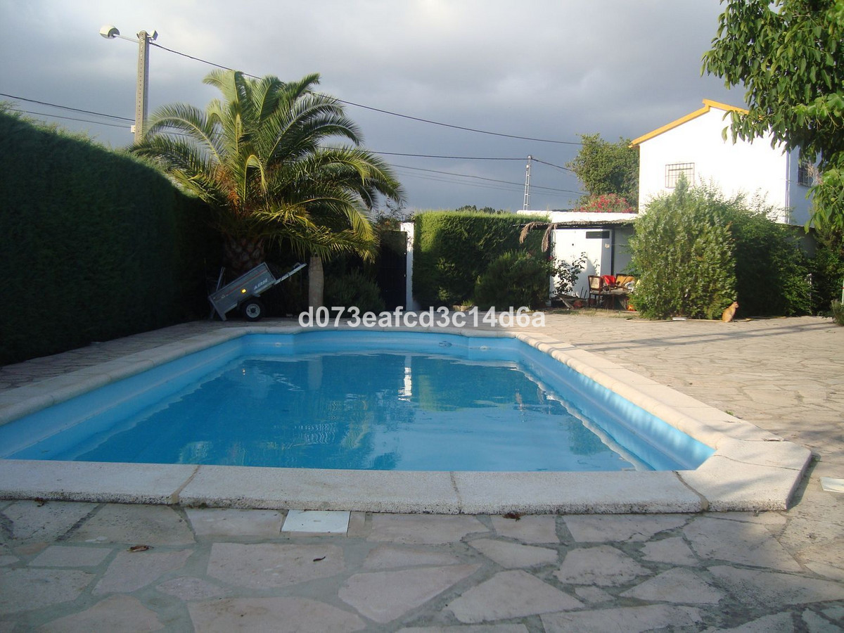 6 Bed Townhouse for sale in Ronda Costa Del Sol, Málaga, Spain
