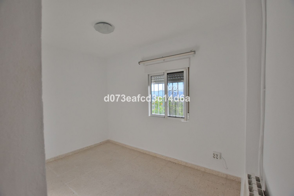 3 Bed Townhouse for sale in Ronda Costa Del Sol, Málaga, Spain