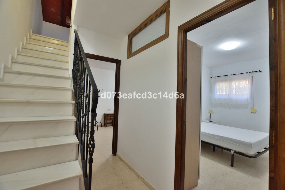 3 Bed Townhouse for sale in Ronda Costa Del Sol, Málaga, Spain