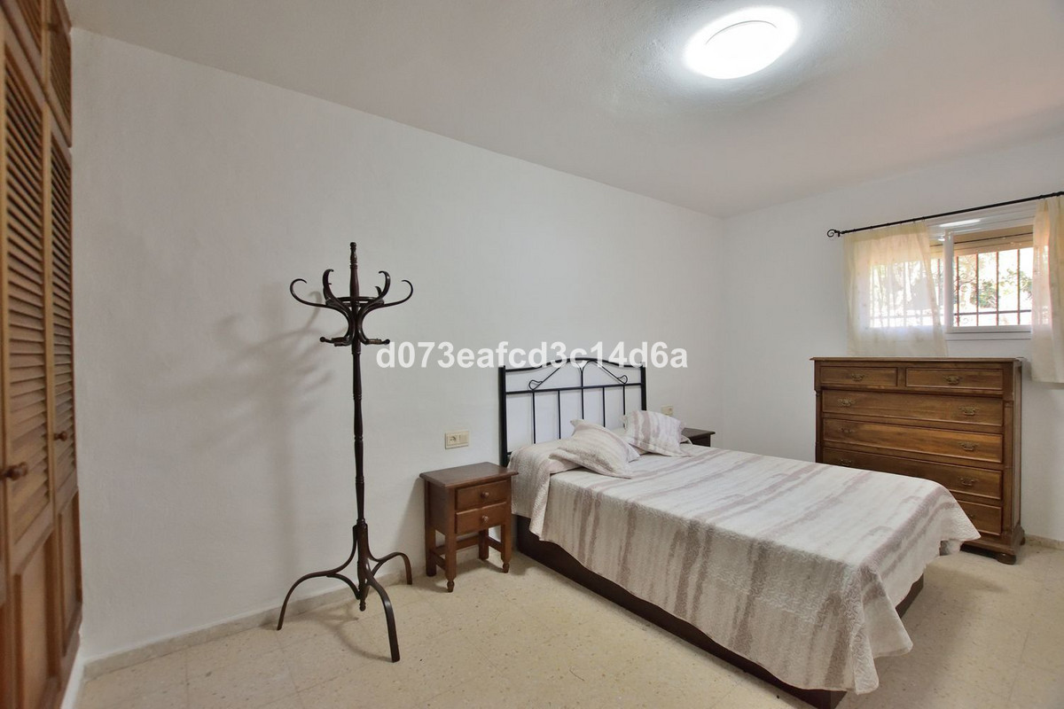 3 Bed Townhouse for sale in Ronda Costa Del Sol, Málaga, Spain