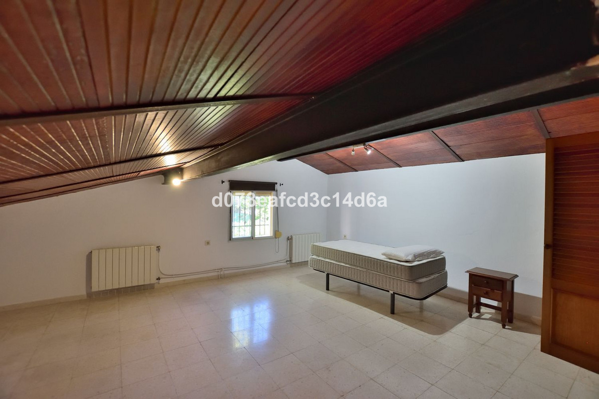3 Bed Townhouse for sale in Ronda Costa Del Sol, Málaga, Spain