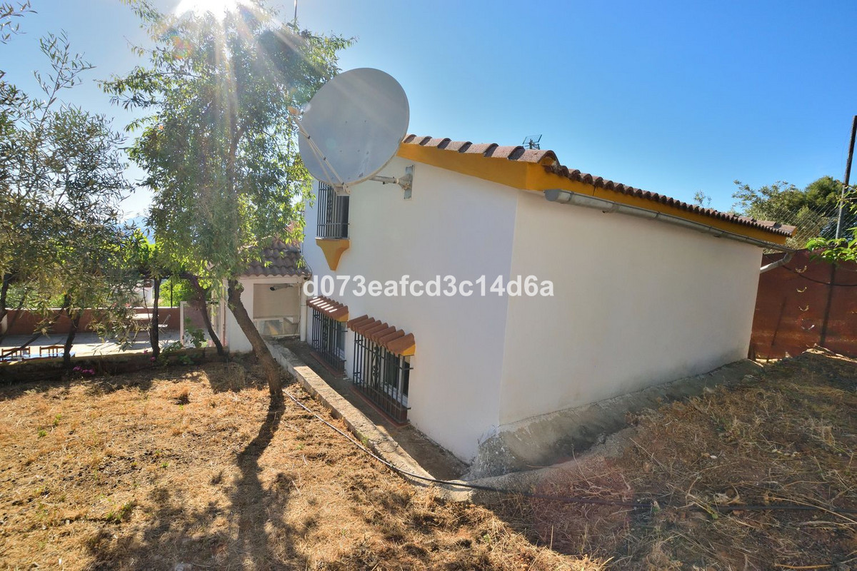 3 Bed Townhouse for sale in Ronda Costa Del Sol, Málaga, Spain
