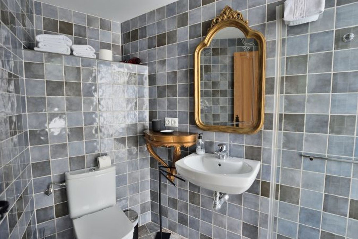 5 Bed Townhouse for sale in Montejaque Costa Del Sol, Málaga, Spain