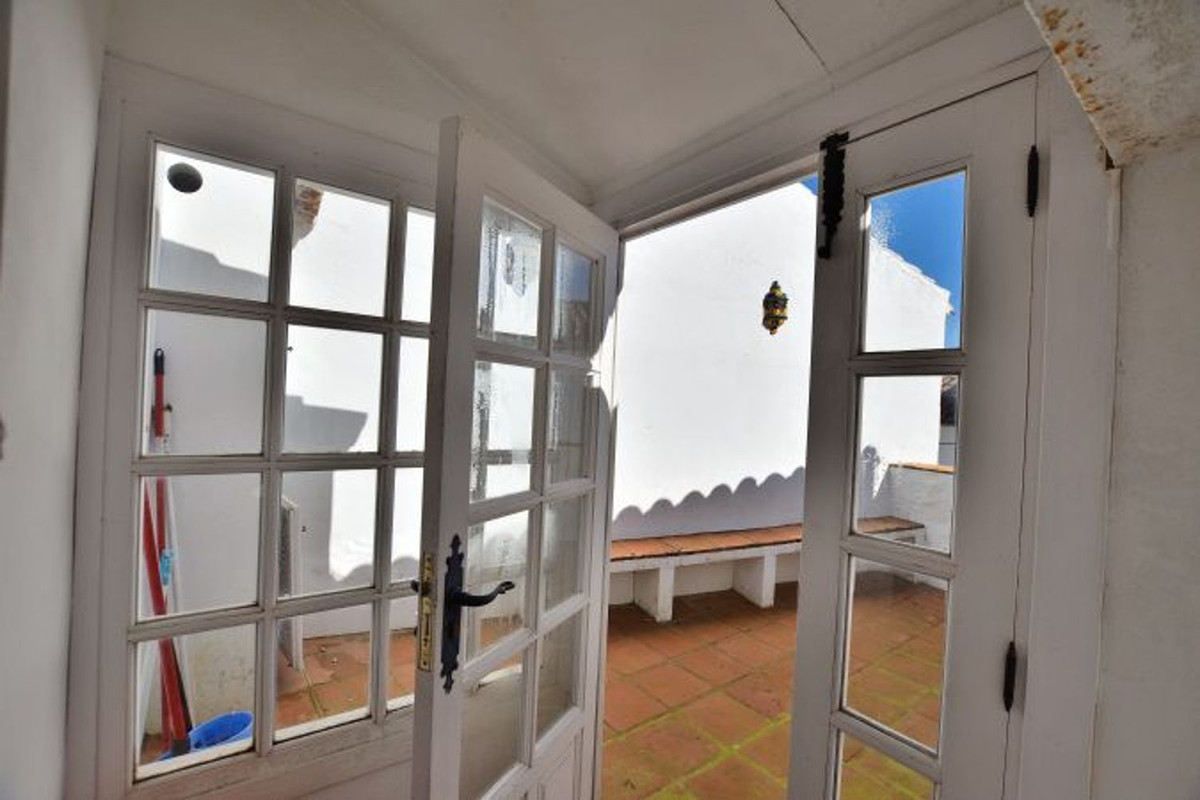 2 Bed Townhouse for sale in Montejaque Costa Del Sol, Málaga, Spain
