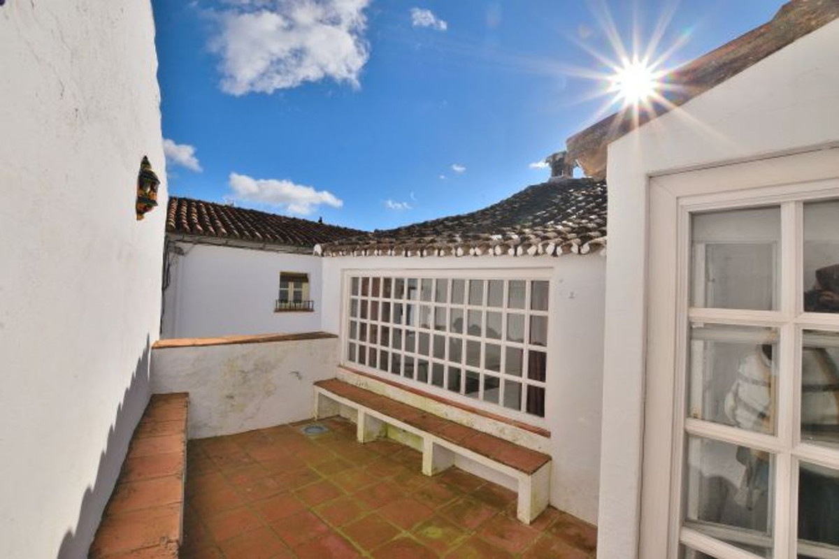 2 Bed Townhouse for sale in Montejaque Costa Del Sol, Málaga, Spain