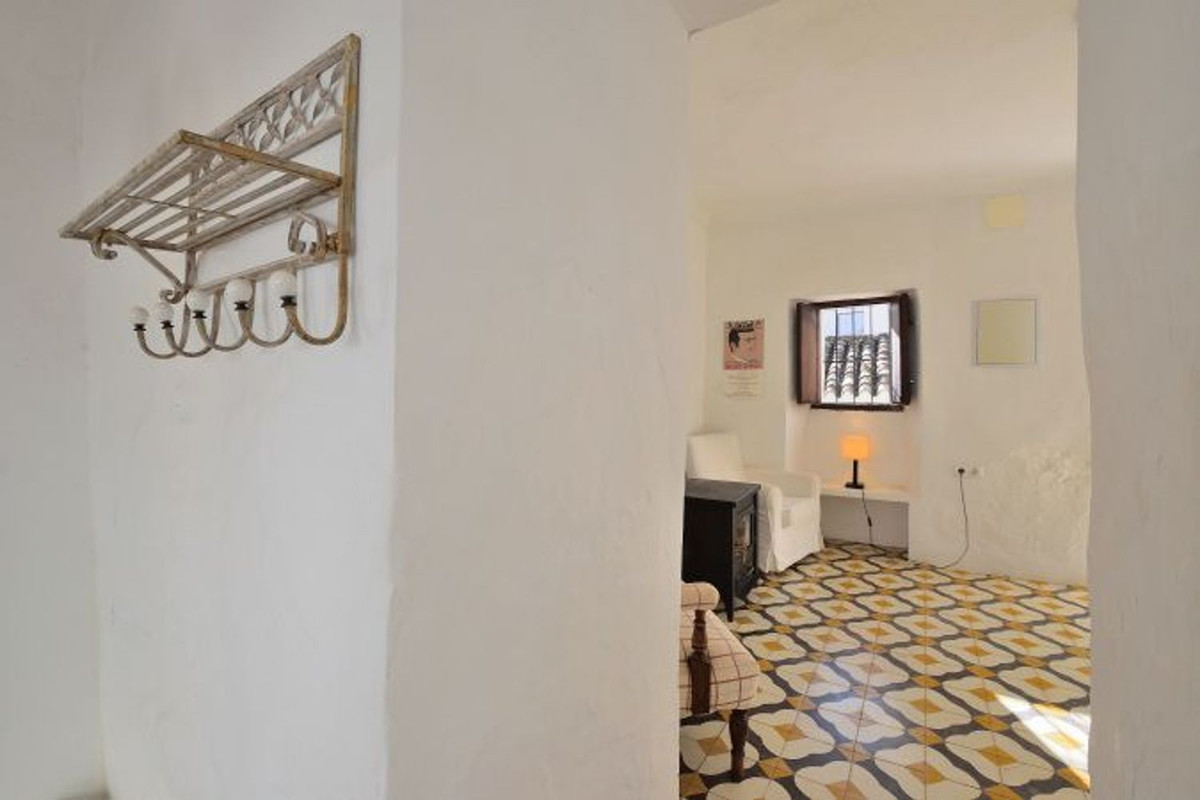 2 Bed Townhouse for sale in Montejaque Costa Del Sol, Málaga, Spain