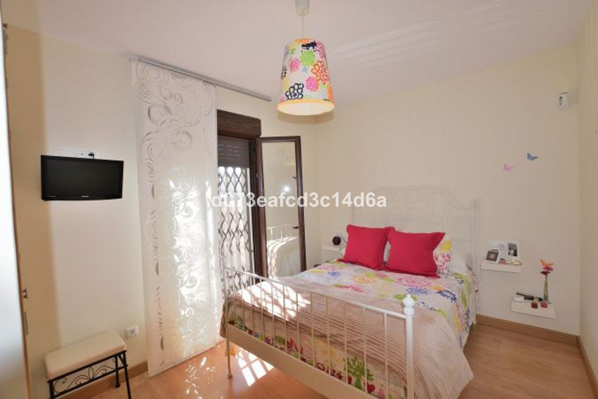 3 Bed Townhouse for sale in Montejaque Costa Del Sol, Málaga, Spain