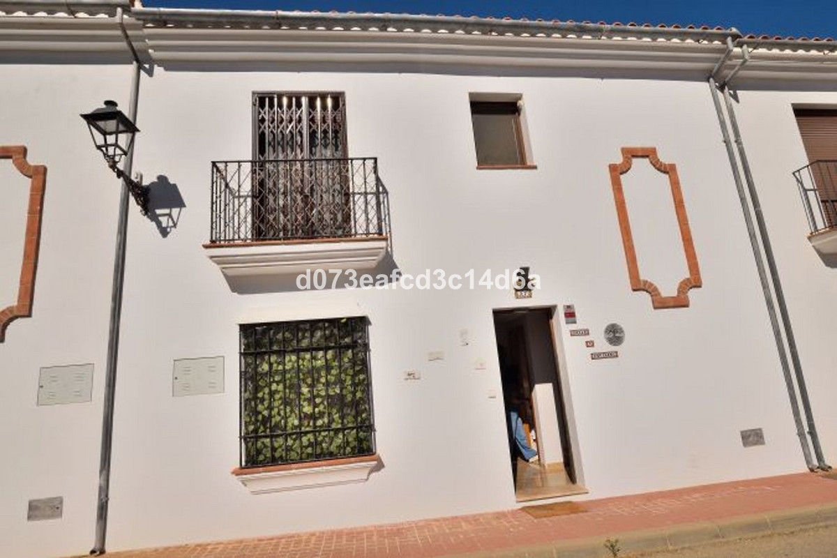 3 Bed Townhouse for sale in Montejaque Costa Del Sol, Málaga, Spain
