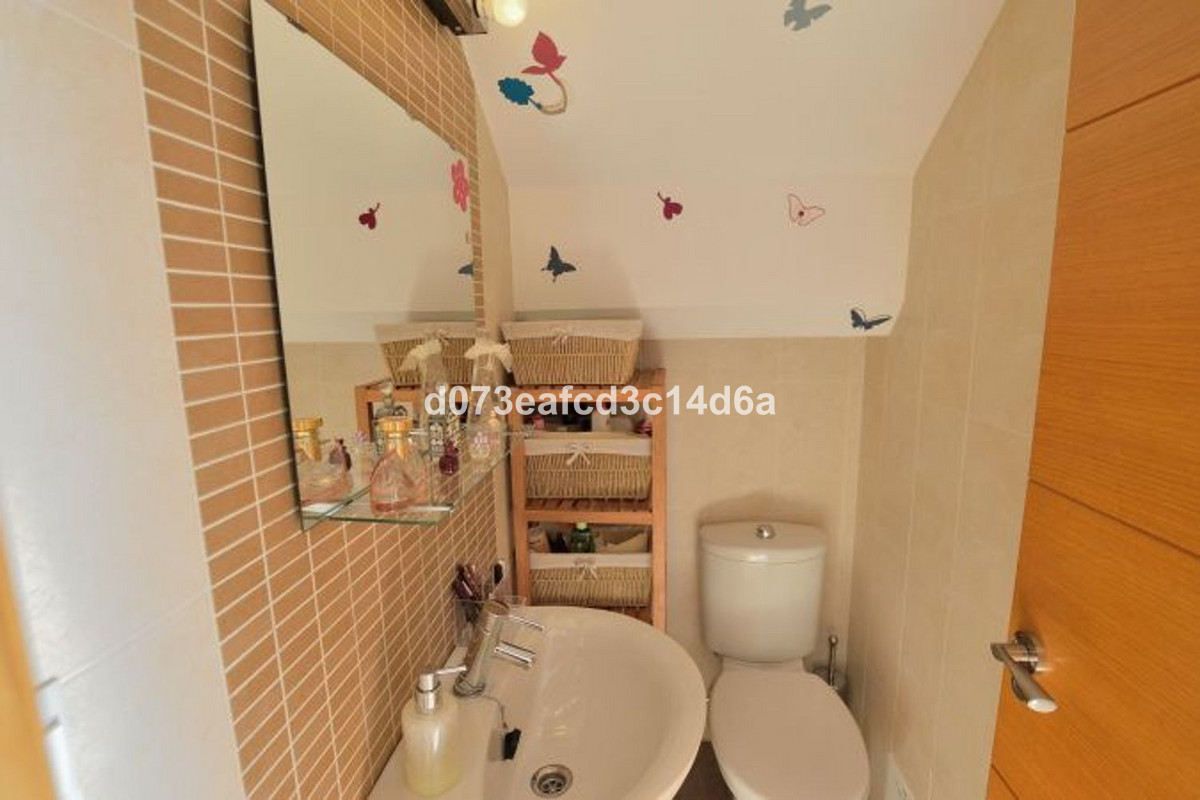 3 Bed Townhouse for sale in Montejaque Costa Del Sol, Málaga, Spain