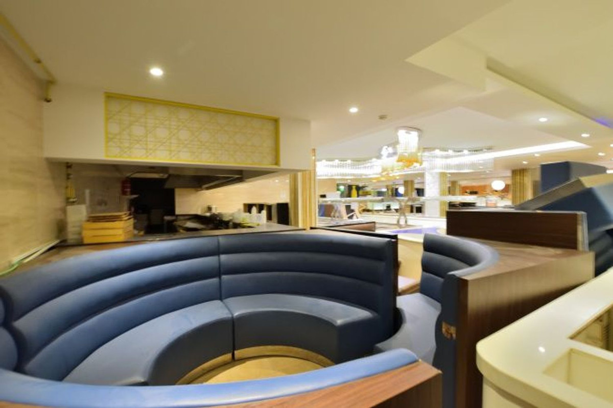 Commercial unit for sale in Ronda Costa Del Sol, Málaga, Spain
