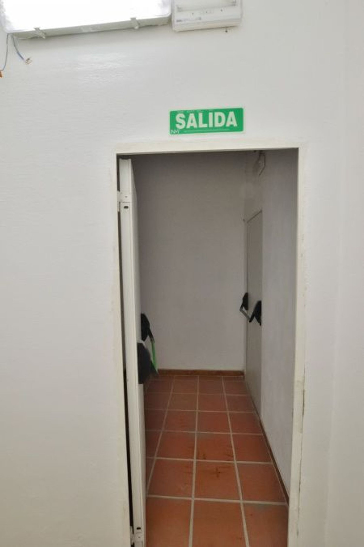 Commercial unit for sale in Ronda Costa Del Sol, Málaga, Spain