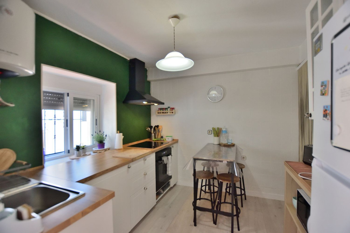 3 Bed Townhouse for sale in Ronda Costa Del Sol, Málaga, Spain