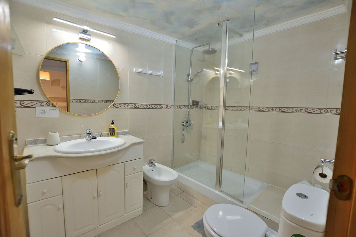3 Bed Townhouse for sale in Ronda Costa Del Sol, Málaga, Spain