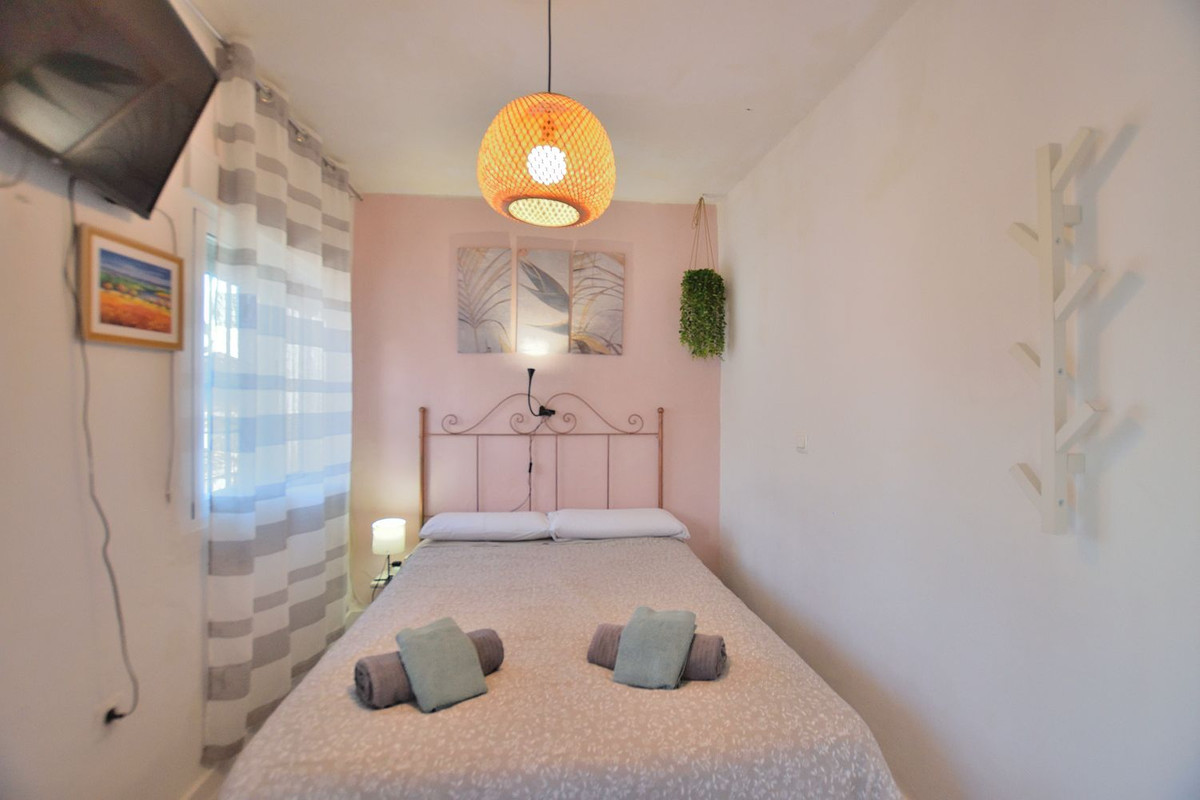 3 Bed Townhouse for sale in Ronda Costa Del Sol, Málaga, Spain