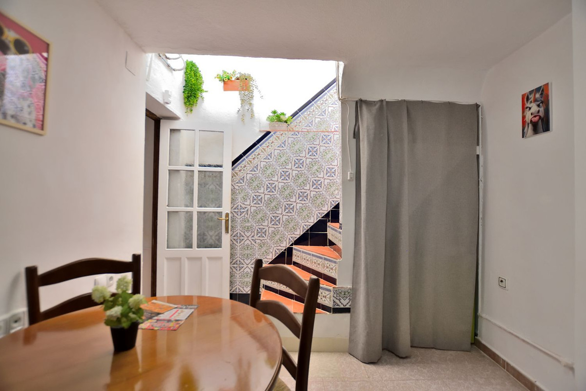 3 Bed Townhouse for sale in Ronda Costa Del Sol, Málaga, Spain