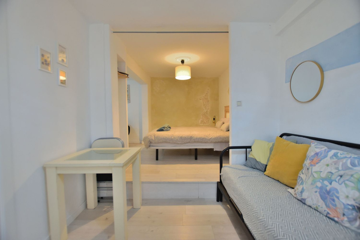 3 Bed Townhouse for sale in Ronda Costa Del Sol, Málaga, Spain
