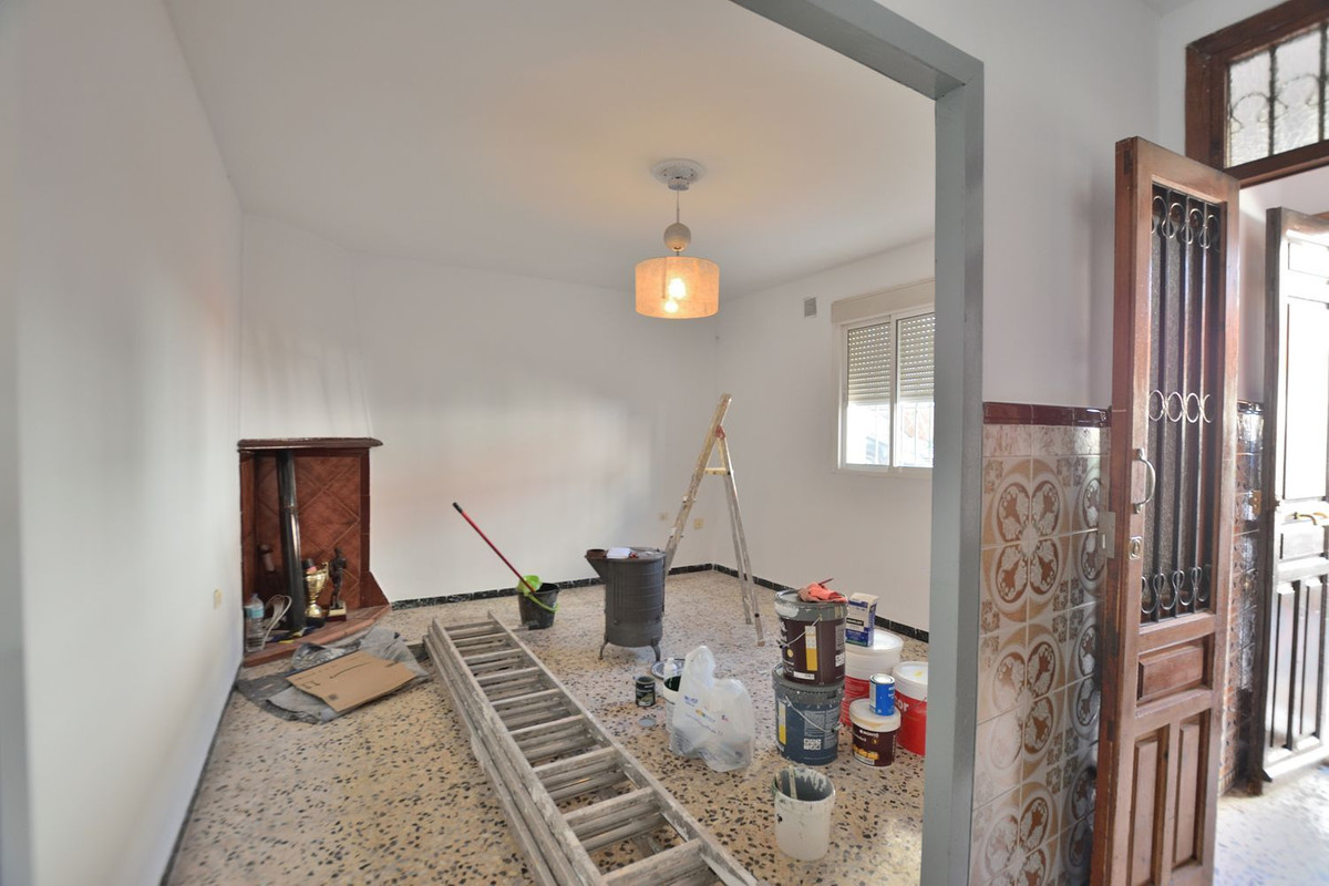 2 Bed Townhouse for sale in Ronda Costa Del Sol, Málaga, Spain