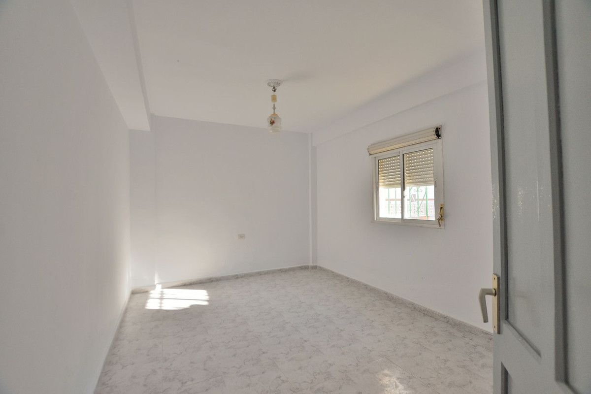 2 Bed Townhouse for sale in Ronda Costa Del Sol, Málaga, Spain