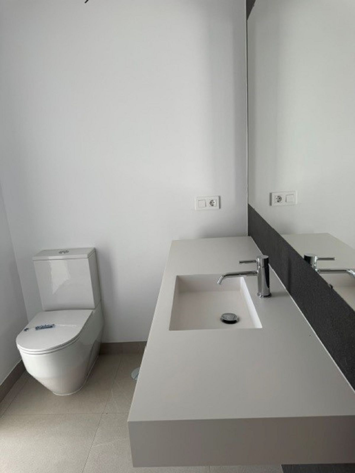 Se vende Pareada de 3 dormitorios en Costa Del Sol, Málaga, España