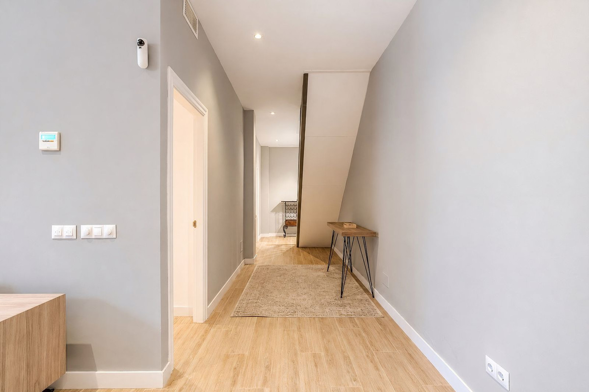 4 Bed Townhouse for sale in Nueva Andalucía Costa Del Sol, Málaga, Spain